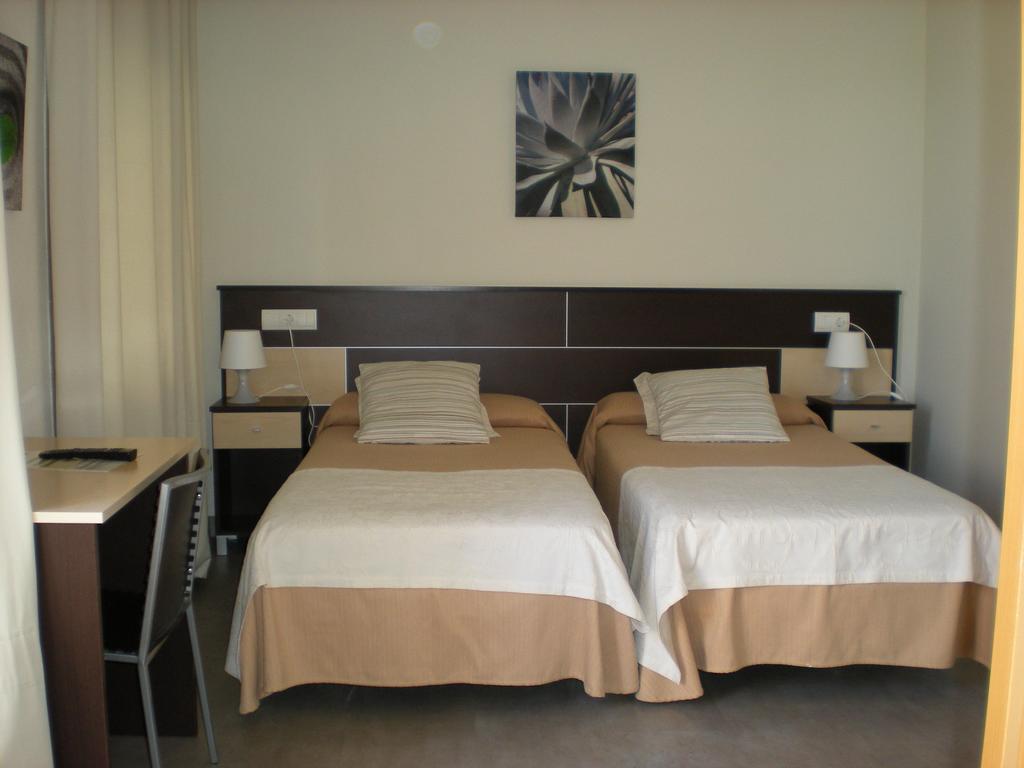 Hotel Mr ตาร์ราโกนา ห้อง รูปภาพ