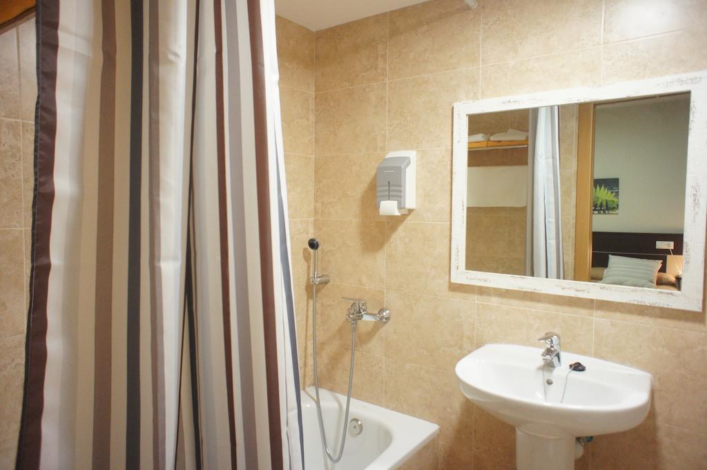 Hotel Mr ตาร์ราโกนา ห้อง รูปภาพ