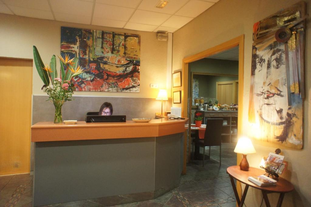 Hotel Mr ตาร์ราโกนา ภายนอก รูปภาพ